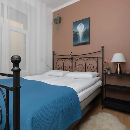 One-bedroom Kazimierz For Office Starowislna By Renters Apartman