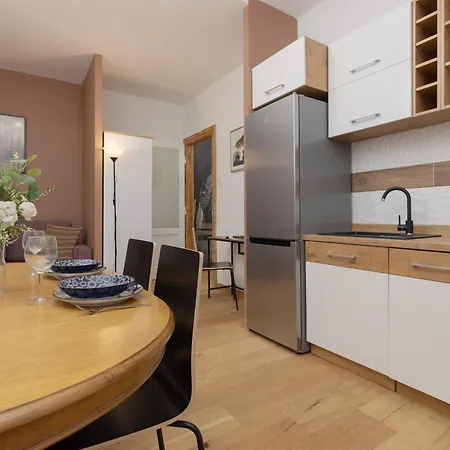 One-bedroom Kazimierz For Office Starowislna By Renters Kraków